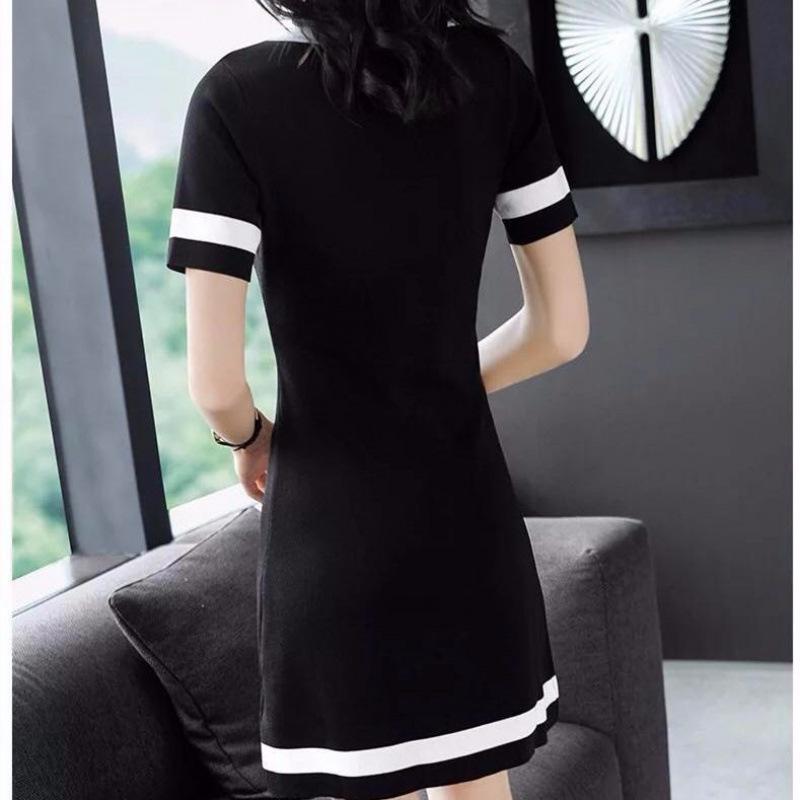 Summer 2025 Women's V-neck Slimming Plus Size Knit Dress