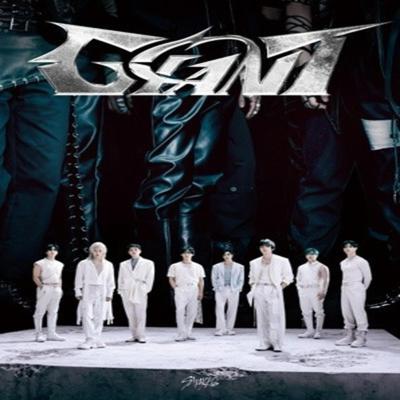 Stray Kids GIANT JAPAN 2º Álbum [Edición Limitada Primera Edición B] (CD + Zine Especial)