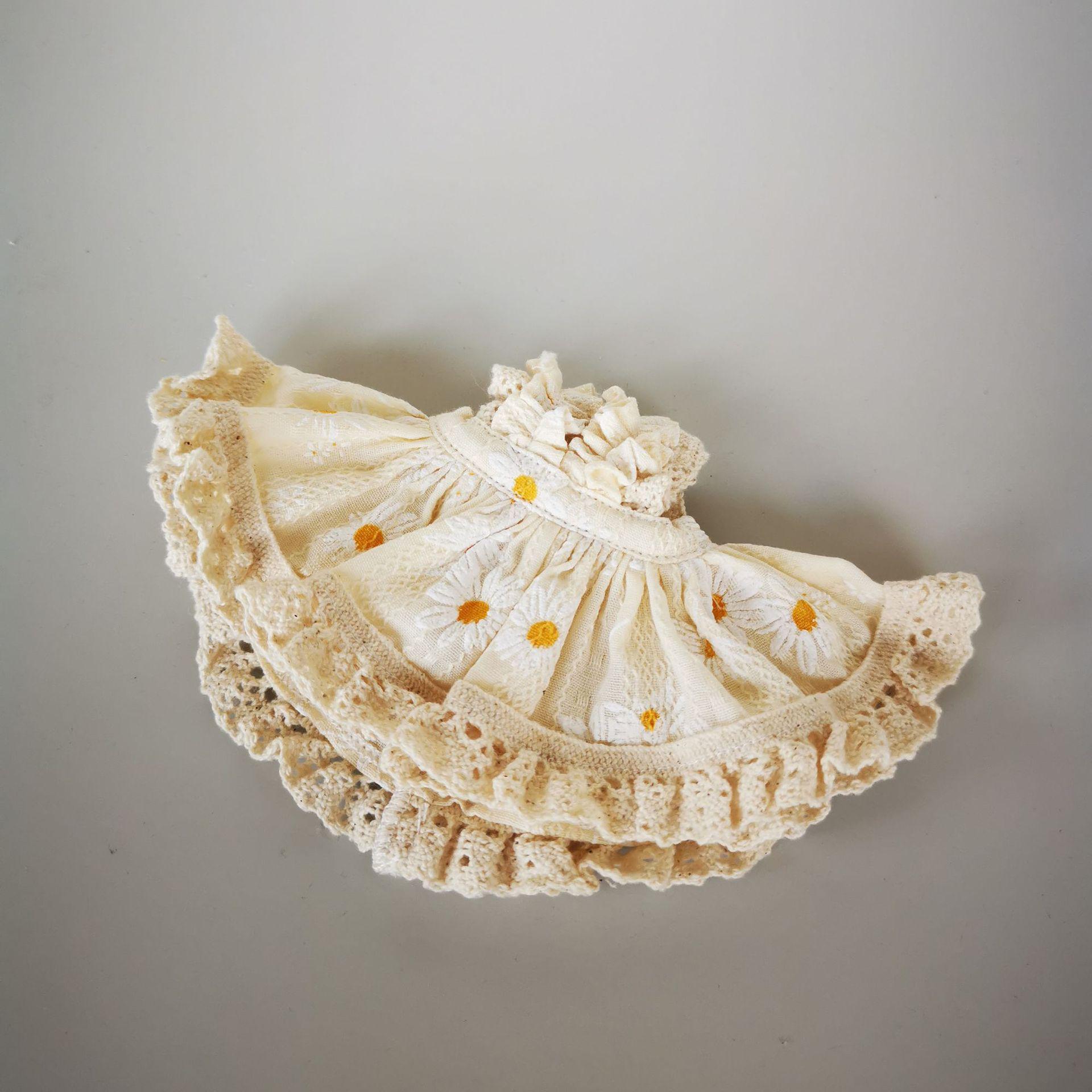 

Одежда для куклы Лабубу в сидячей позе (Первое и второе поколение) 17CM Labubu Size