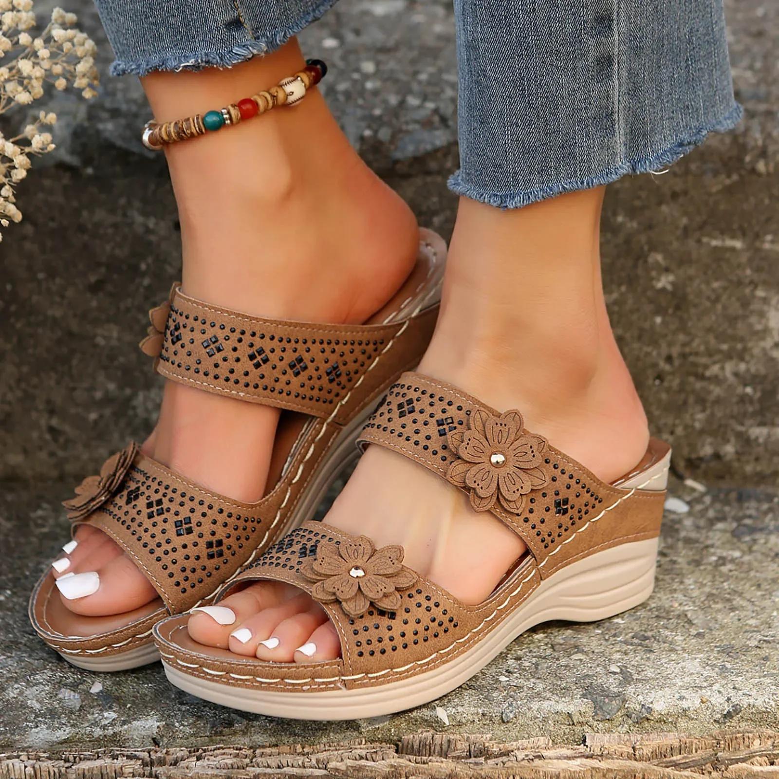 

Fashion Women Beach Slope Heel Slippers Summer Shoes for Women Hollow Casual Clear Cat Slippers Women Open Toe Slippers Zapatos De Mujer 44 коричневый