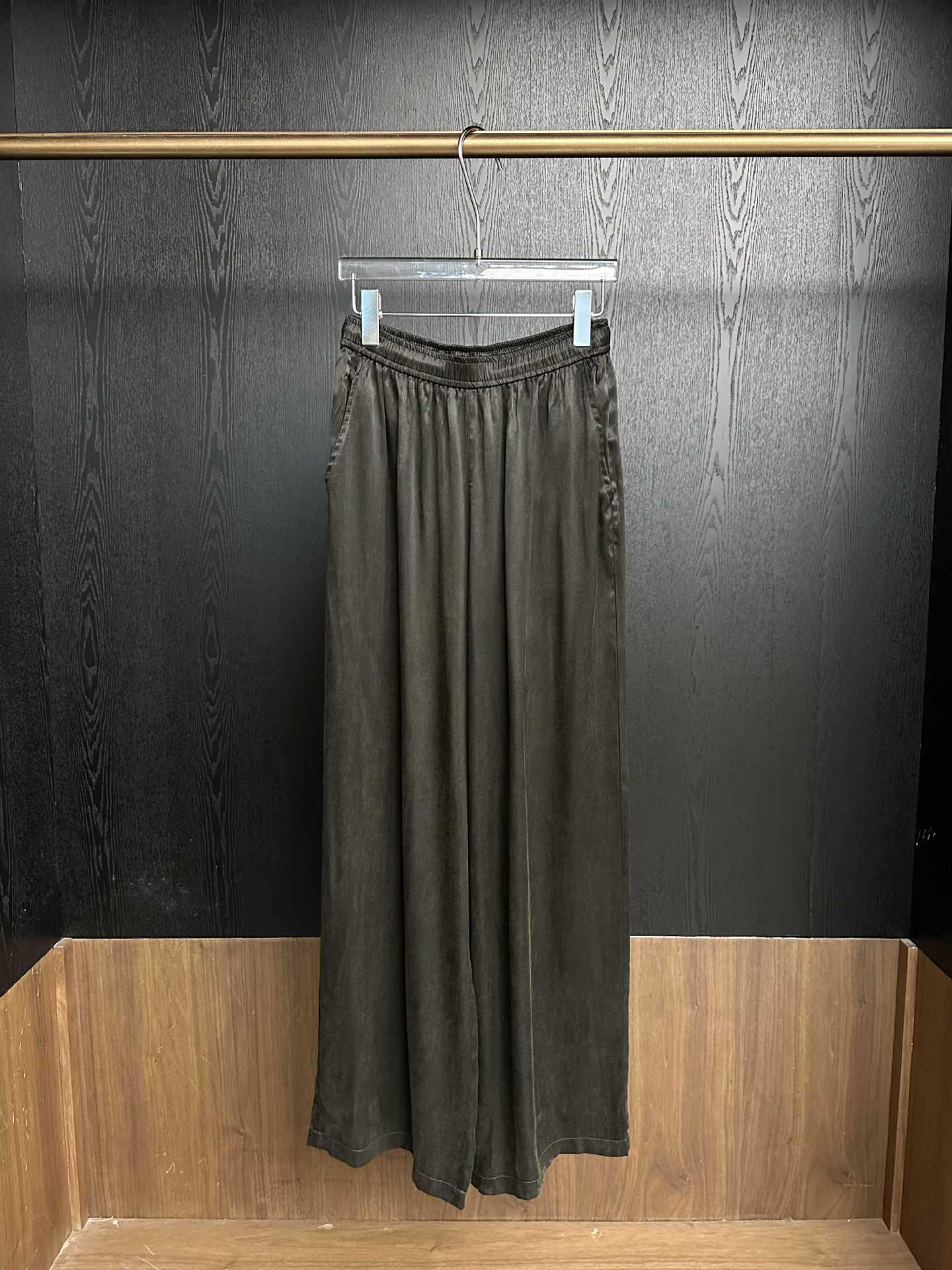 DTWO2026 Tencel High-Waisted Wide-Leg Pants - Drapey, Simple, Versatile Casual Design S