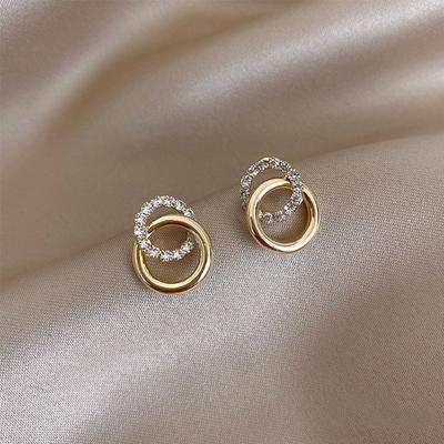 Orecchini a Perno Semplici Coreani Doppio Cerchio Colore Oro Metallo Cristallo per Donna Moda Gioielli Raffinati Regali Migliore Amica