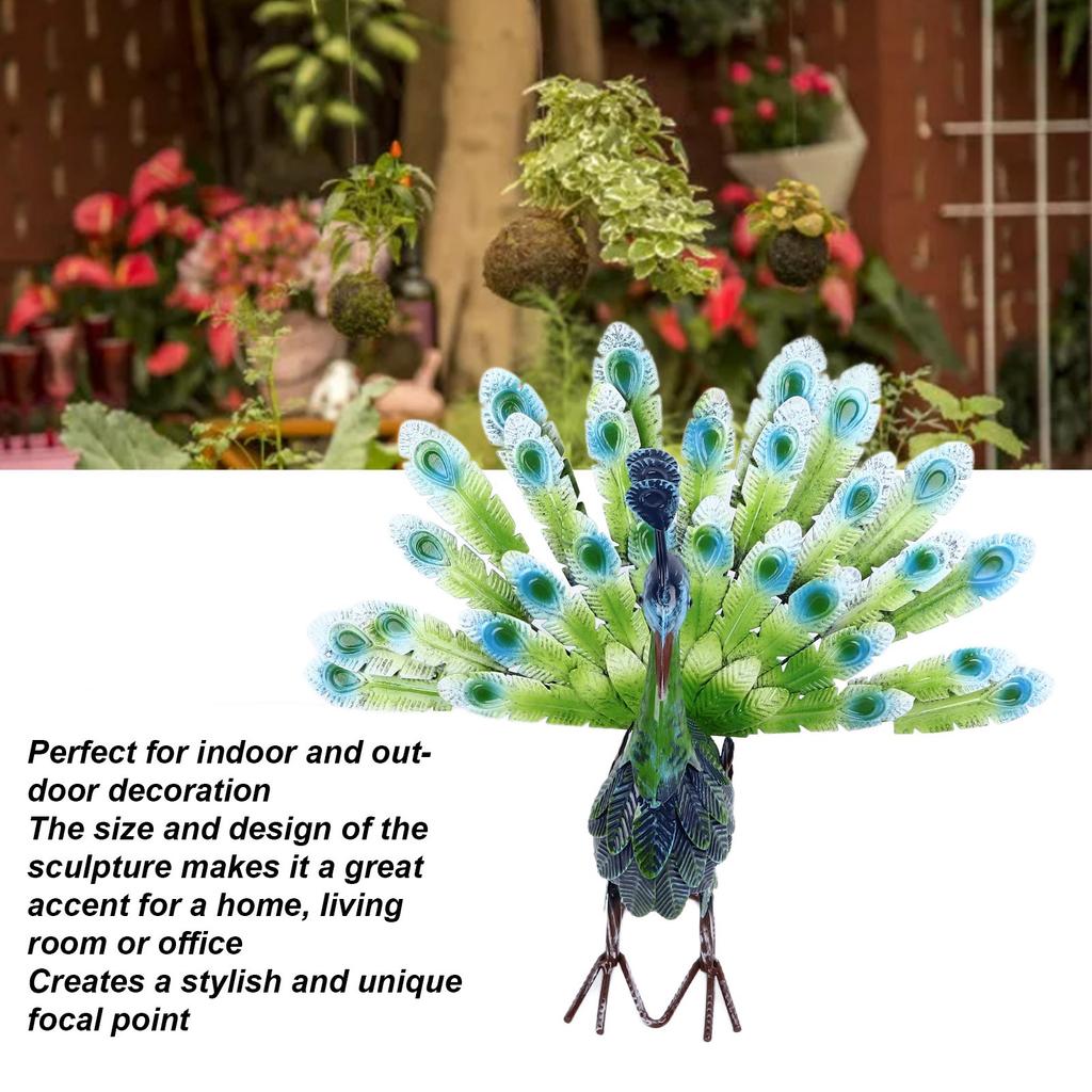 Metal Peacock Lawn Decoration Rustproof Realistic Sculpture for Garden Yard Patio Stylish Outdoor Indoor Decor with Sturdy Stake