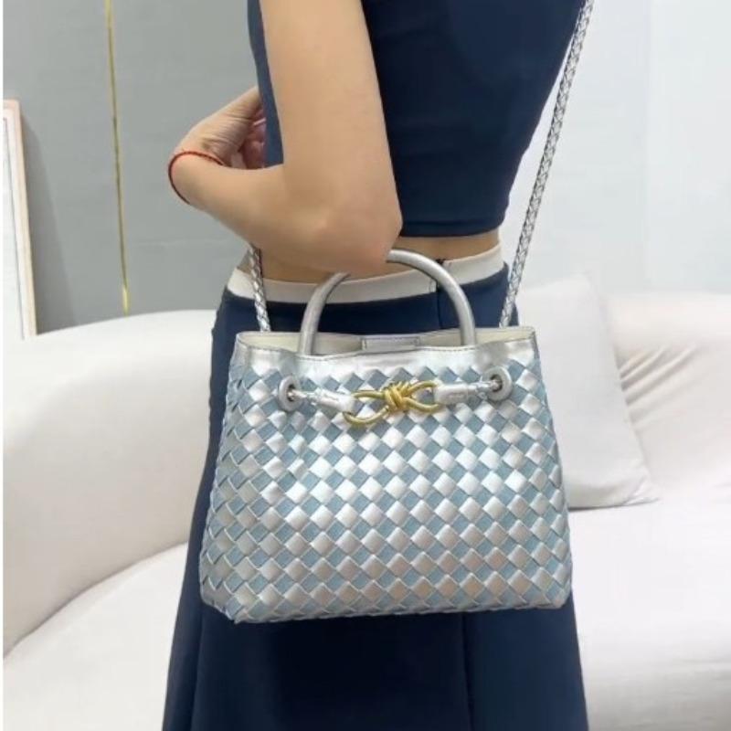 Woven Color Matching Handbag Fashionable Metal Rope Buckle Tote Bag Premium Retro Design Shoulder Messenger Women's Bag