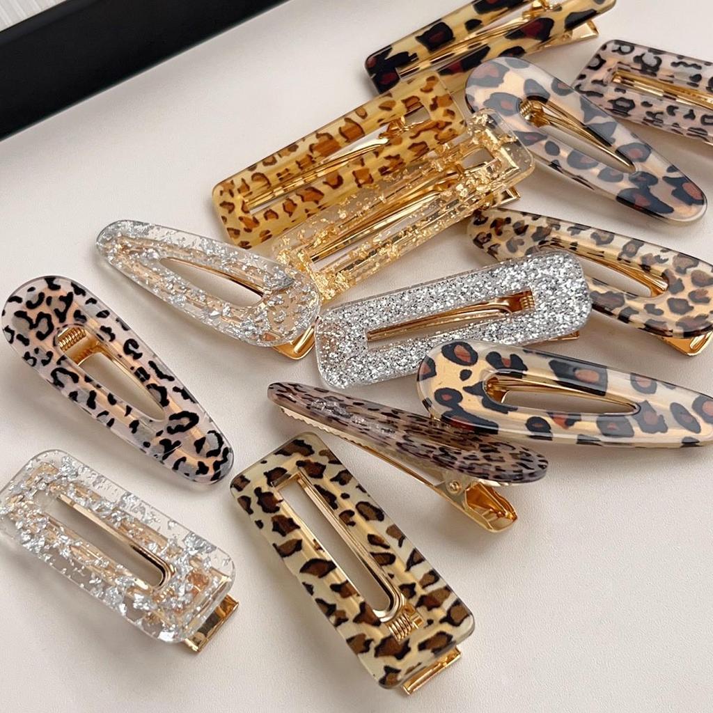 Barrette à cheveux en acrylique imprimé léopard: Barrette à frange rétro haut de gamme pour femmes