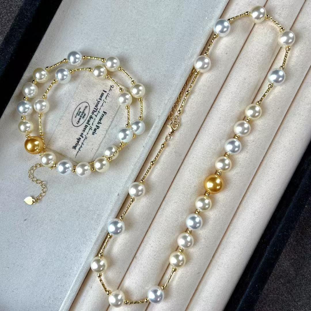 

Vintage Maillard Gold Cold White Dry Rose Faux Crystal Pearl Necklace Clavicle Chain
