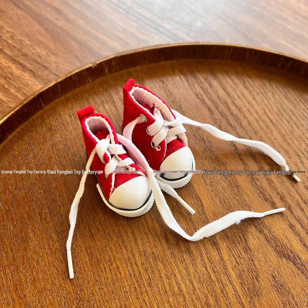 Plush Dog Shoe Keychain Pendant - Claw Machine Doll Birthday Gift Toy