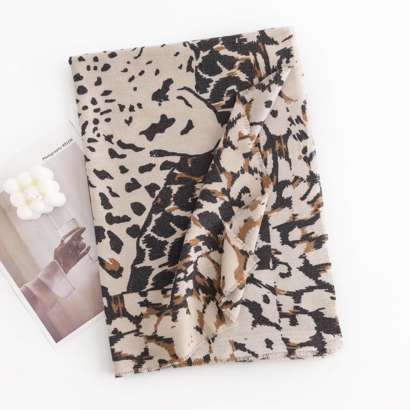 New Leopard Print Women's Scarf High End Soft and Warm  Imitation Cashmere Printed Tassel Scarf Dual Use Shawl