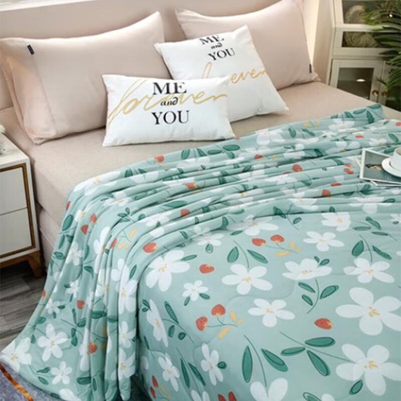 Letnia kołdra z włókna kwiatowego chłodnego w dotyku