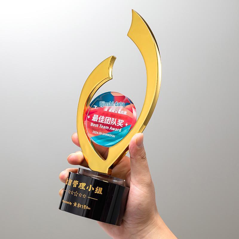 Trofeo in Metallo Personalizzabile 2024 per Premio Dipendente Eccellente con Stampa a Colori