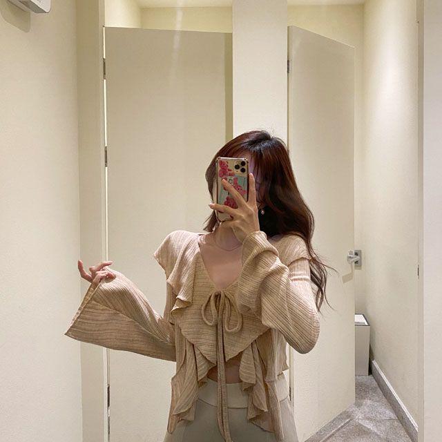 Korean Style Peter Pan Collar Ruffle Trim Cutout Bell Sleeve Top