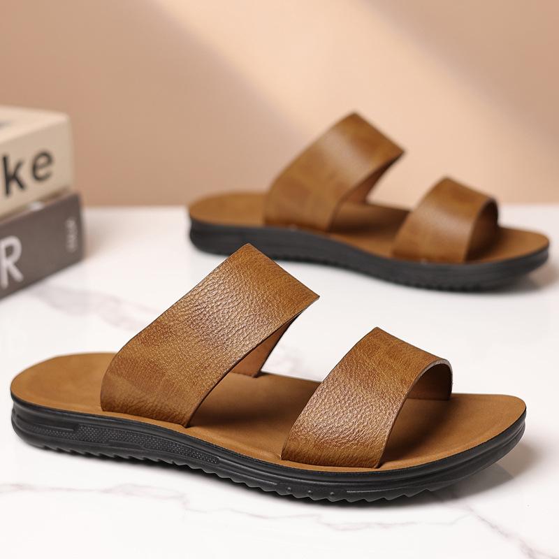 Slippers Men's 2025 Summer New Men's Soft-soled Casual Beach Shoes Trendy Outer Sandals