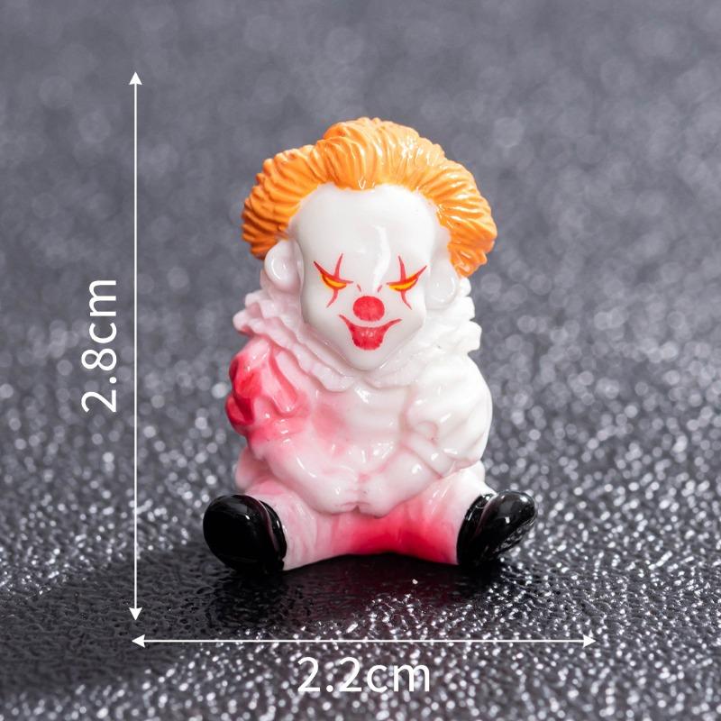 New movie monster chainsaw horror killer clown resin crafts desktop car knickknack
