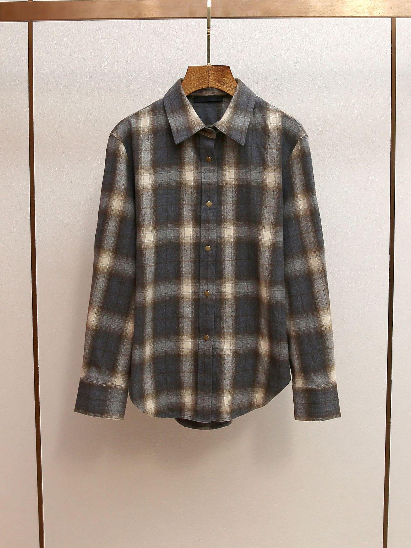 High-End Women s Autumn/Winter Color Block Plaid Lapel Loose Shirt Small