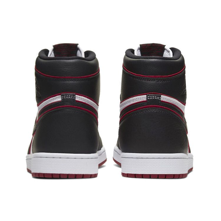Air Jordan 1 Retro High OG Bloodline Unisex Sneakers Red Black Gym-Red 555088-062
