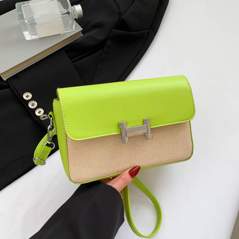 Retro textur liten väska dam 2025 sommar ny avslappnad bärbar liten fyrkantig väska trendig utländsk stil axelremsväska