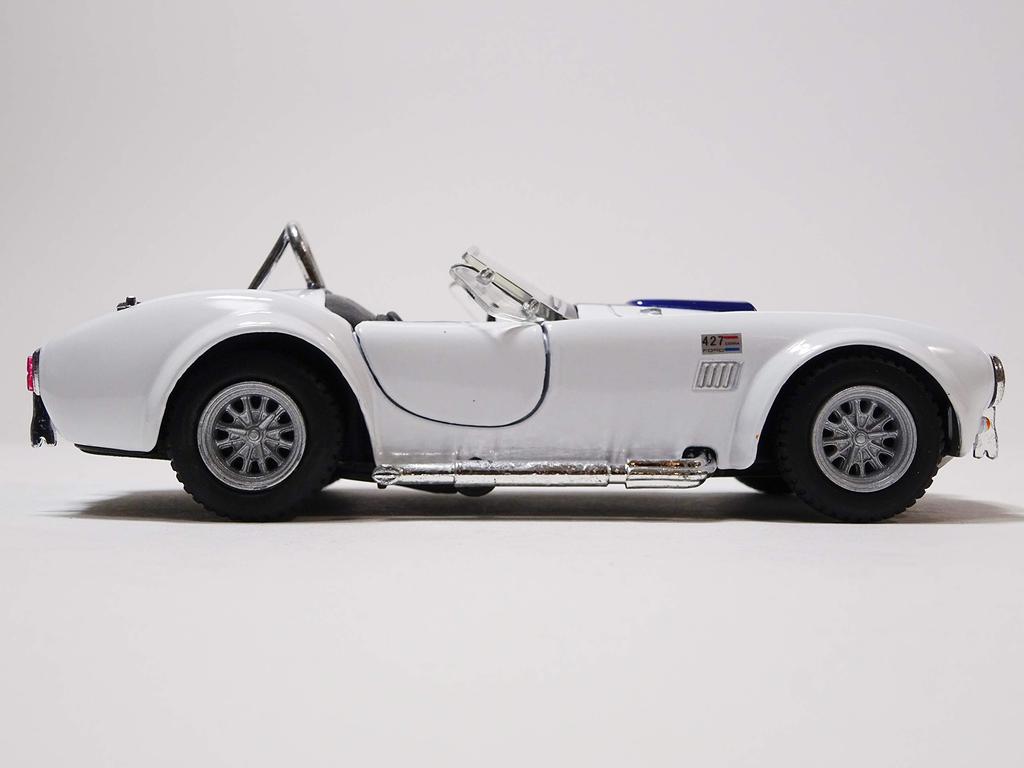 Kinsmart Shelby Cobra 427 White Diecast Car KT5322 S/C 1/32