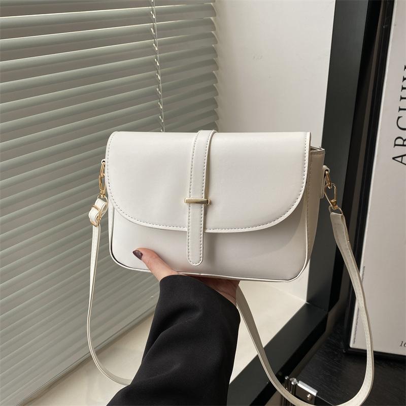 

Casual pu messenger bag women s new trendy fashion versatile mother shoulder bag commuting large capacity small square bag белый