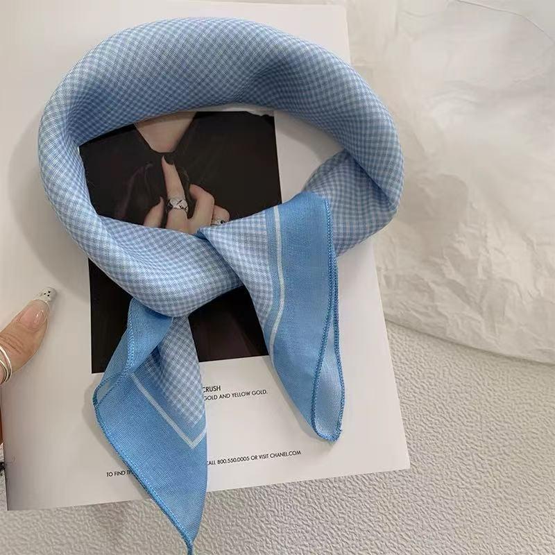 Blue Women's Headscarf: New Spring/Summer Style, High-End Feel, Breathable, Versatile, Trendy Triangle Scarf.