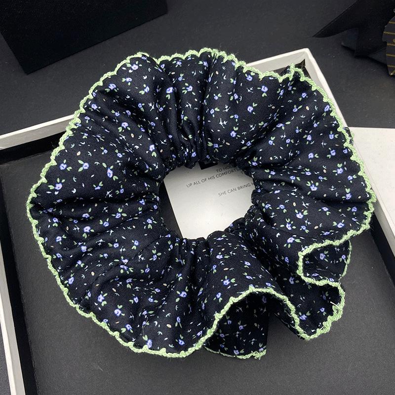 Elegant Double-Layered Floral Scrunchie for Women – High-End, Retro Design Hair Tie