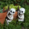2Pcs Climbing Skeleton Figurine Flower Pot Hanger Mini Skeleton Halloween Resin Skeleton Ornament for Bonsai Planter Edge Decoration