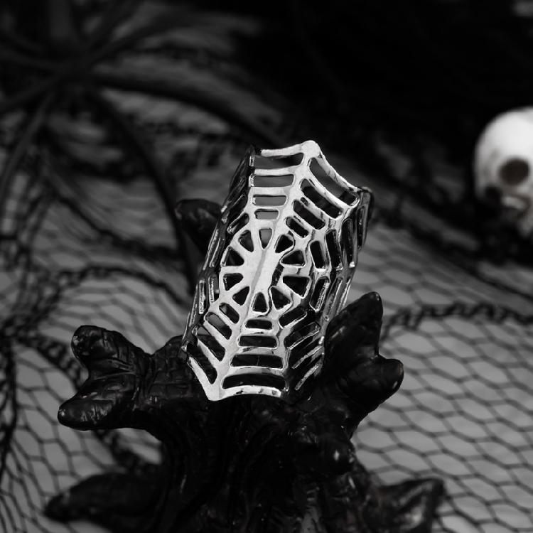 Spinnennetz Ohr-Manschette Halloween-Accessoire Bequemer Clip-Ohrring Kein Durchstechen der Ohren Geeignet für Verschiedene Anlässe