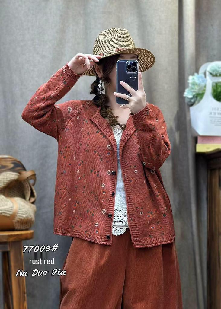 Autumn New Arrival: Women's Retro Floral Loose Knit Cardigan - Artistic Casual Long Sleeve Round Neck Top