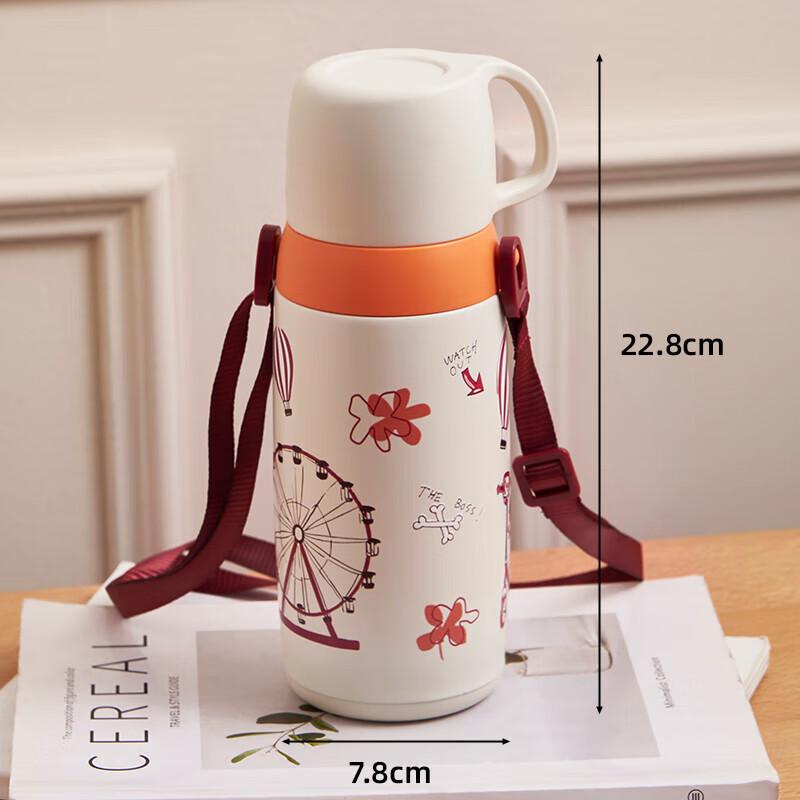LUCKY Insulated Water Bottle with Strap
