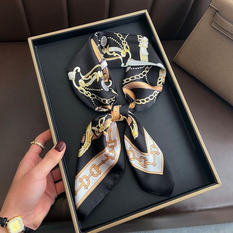 68cm Chain Printed Scarf Women's Autumn and Winter Thin Imitation Silk Scarf Fashion Shawl Headscarf Bag Accessories Scarfs