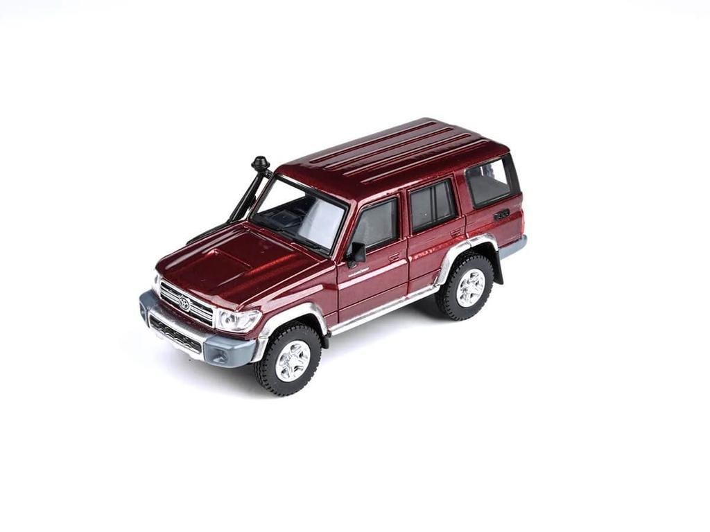 JADI Toyota Land Cruiser 76 Merlot Red LHD scale model PA55313 1/64