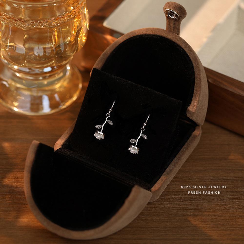 

925 Sterling Silver Fashion Rose Pendant Earrings for Women French Temperament Jewelry Gifts срібний