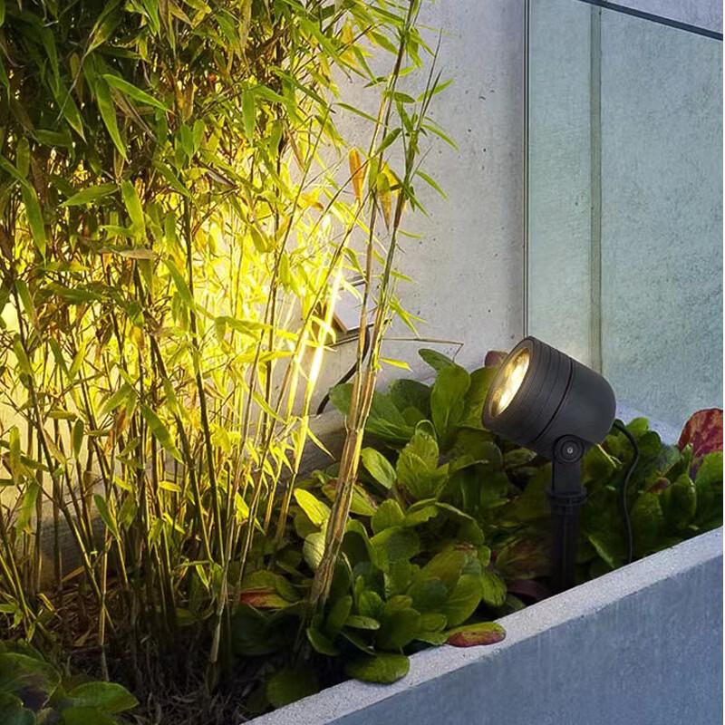 10W White Light Outdoor Garden Spotlight