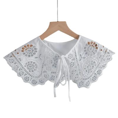 Accessoires – Krawatten, Fliegen, Kragen & Manschetten