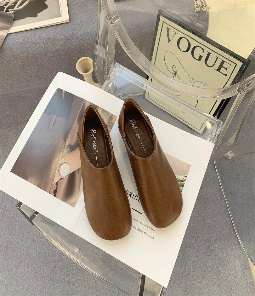 2025 new business casual retro versatile leather shoes couple comfortable casual shoes one pedal lazy shoes