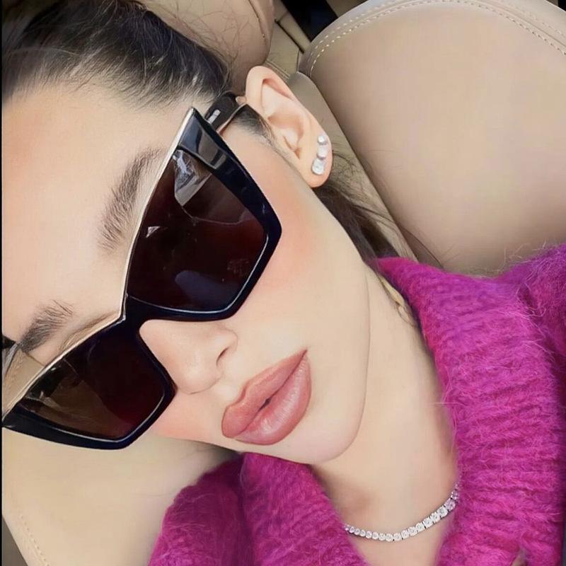 New in Big Frame Cat Eye Sunglasses ladies Fashion Vintage Popular Sun Glasses Punk Oversized Luxury Designer Sexy Shades