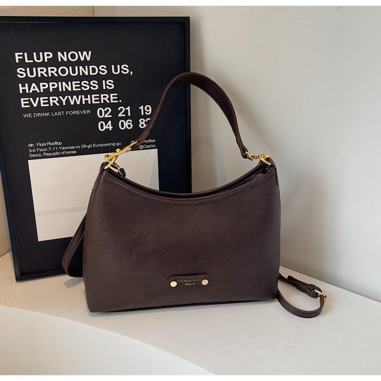 

2025 New Senmeng Trend Textured Bag Women s Retro Fashion Casual Shoulder Bag Commuter Crossbody Bucket Bag