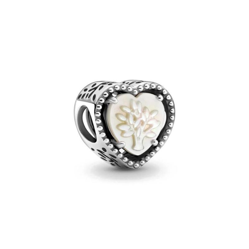 New Hollowed Out Heart-Shaped Charm Bead Fits Perfectly With Original Decorative Bracelet Women'S Jewelry Amulet Copper