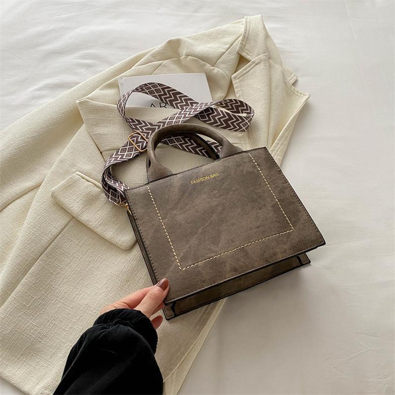 Fashionable Women's Small Shoulder Bag 2024 Korean Style Pu Leather Crossbody