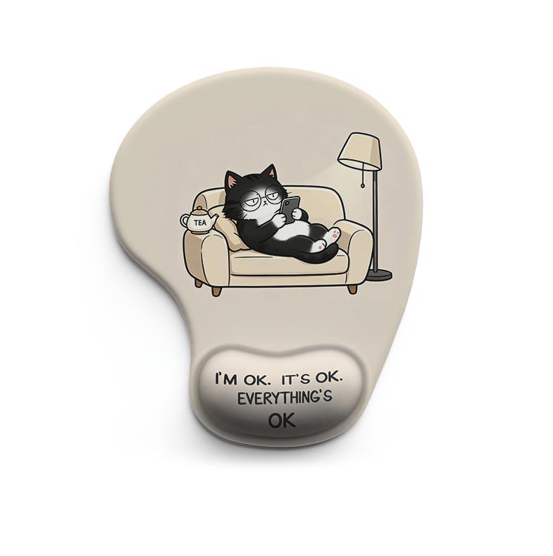 Cartoon Animal Silicone Mouse Pad with Wrist Support - Customizable and Dirt-Resistant.