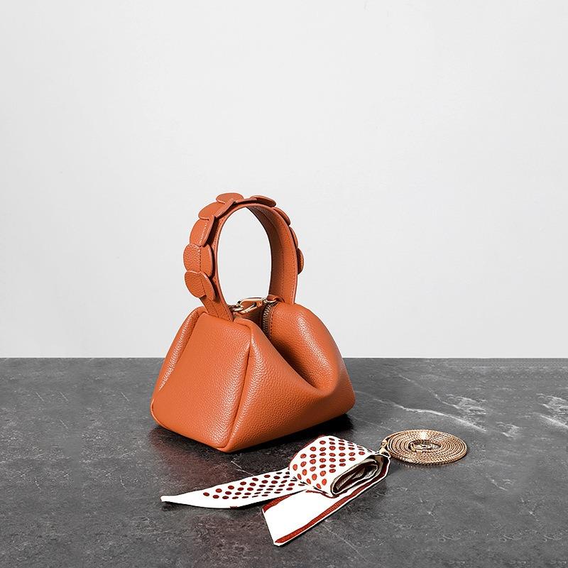 

Плиссированная сумка из коровьей кожи, нишевая сумка-мессенджер для поездок на работу, мини-сумка, цепочка, ручная переноска, женская сумка OEMBags 18X13X width 12cm