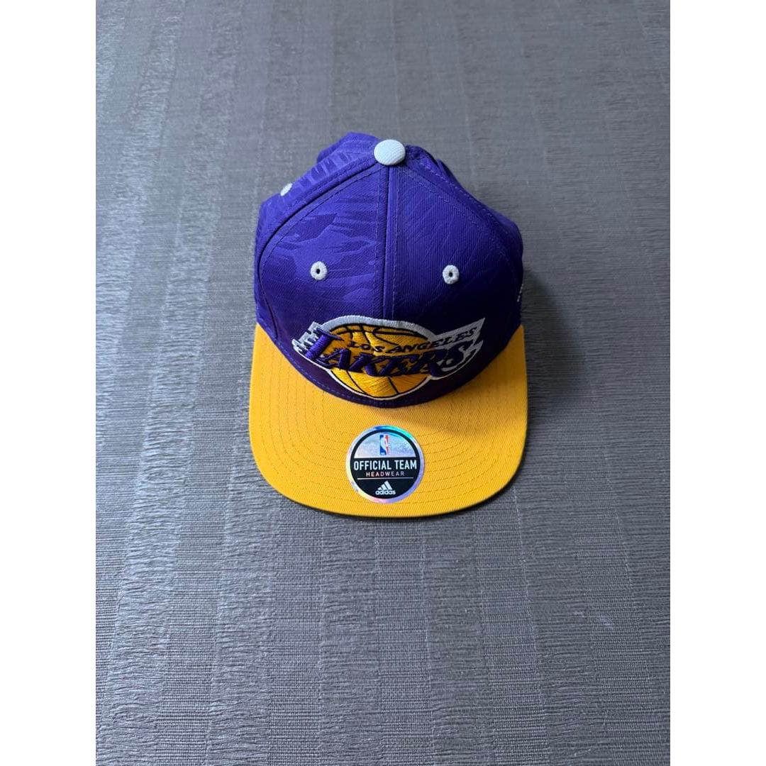 Used Los Angeles Lakers cap adidas