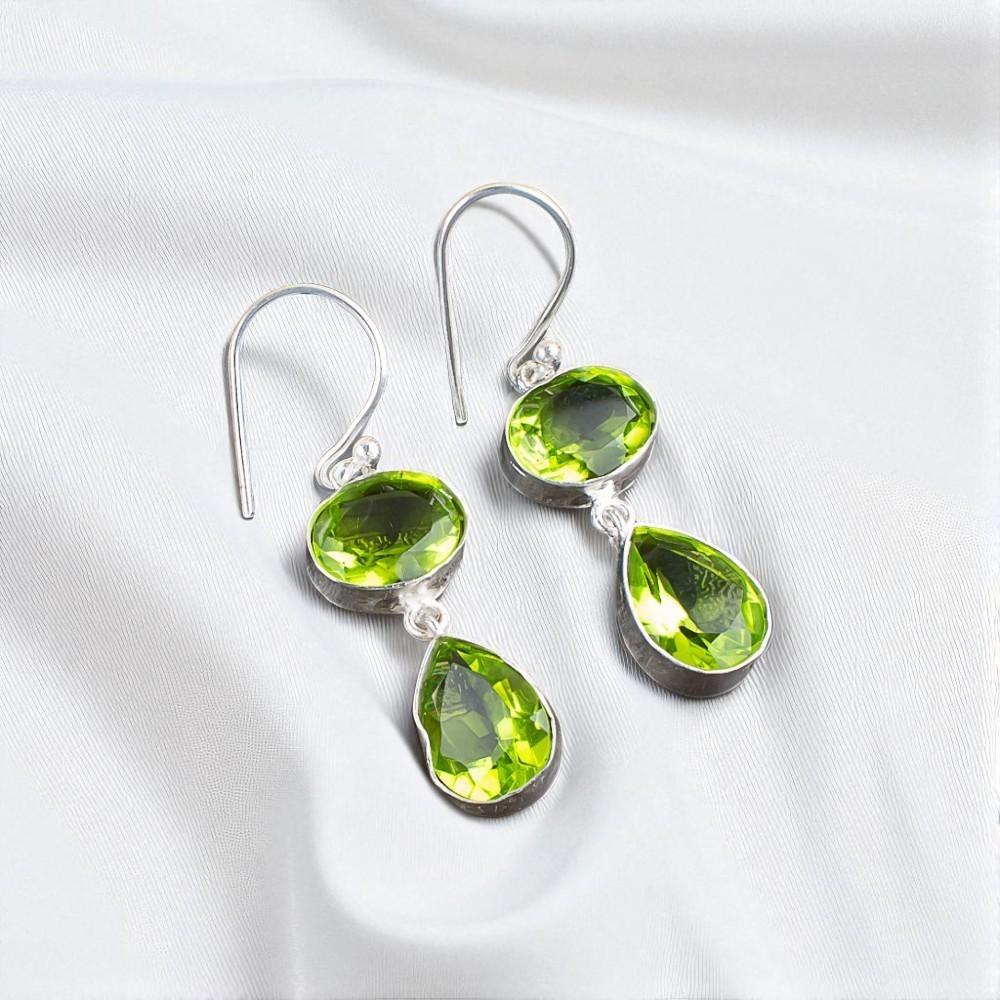 Seltener Peridot Edelstein 925 Sterling Silber Schmuck Handgefertigte Hängeohrringe 1,88" EE-73-6
