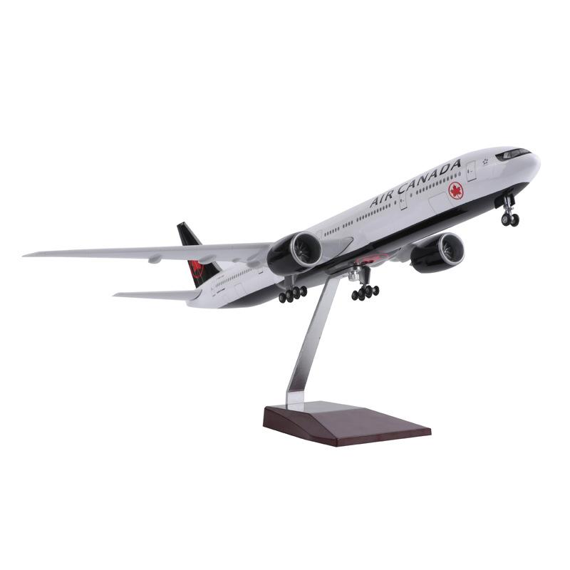 Airplane model Air Canada 777 47CM toys for boys collectible aircraft with LED Lights Wheels Souvenir Plane Toy