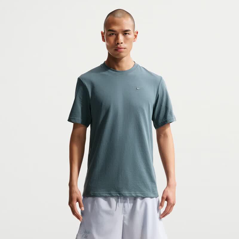 Nike Men s Quick-Dry Training T-Shirt 2XL