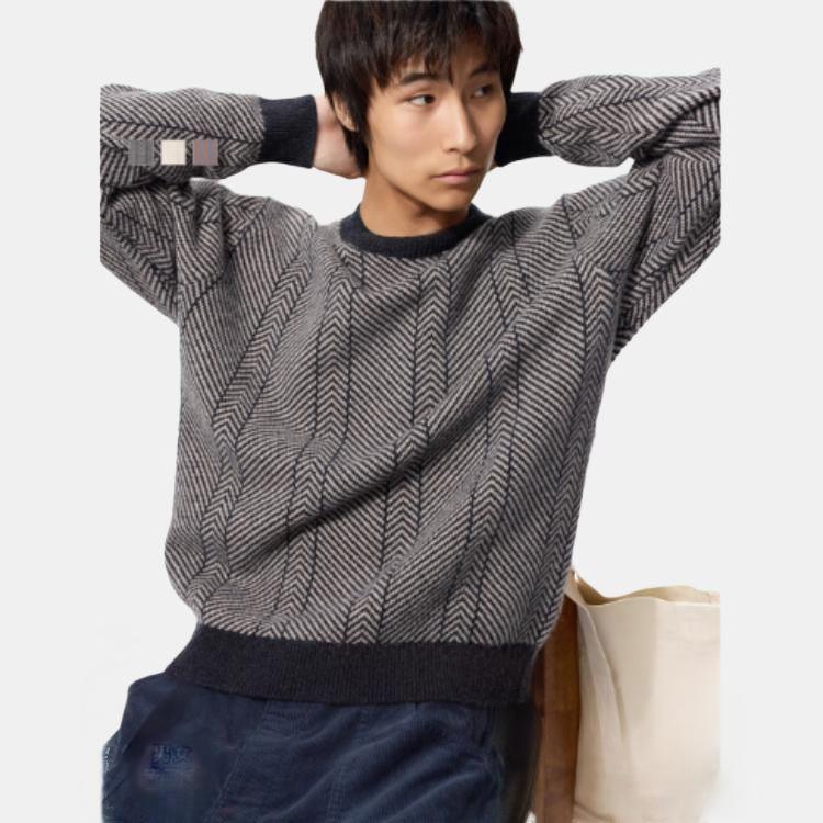 Uniqlo × JW Anderson Collaboration FW25 Two-Tone Herringbone Pattern Ribbed Edge Round Neck Pullover Knit Sweater Unisex sweater 479841-08