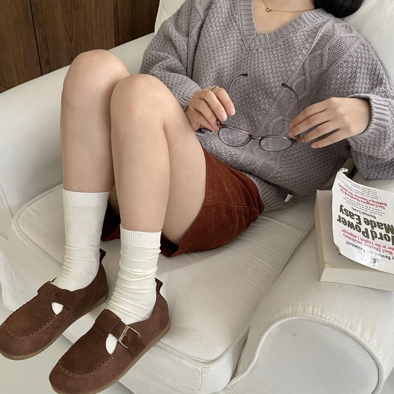 White Pile Pile Socks - Spring and Autumn Fine Combed Cotton Moisture-wicking Ladies' Socks, Trendy Mid-calf Socks, Cream-colored Socks