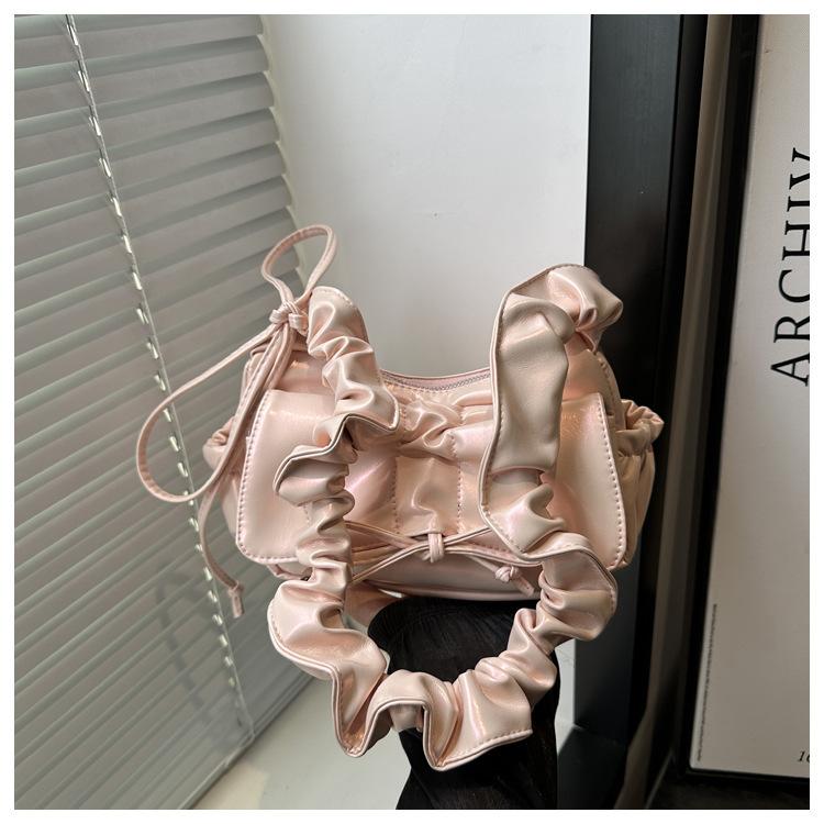 Niche pleated underarm bag women s 2025 new fashionable red shoulder bag high-end versatile handbag