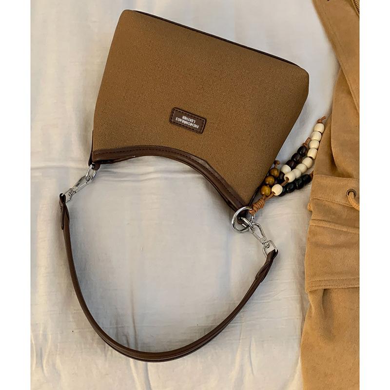 Underarm Bag Women's 2025 New Autumn and Winter Fashion Simple Shoulder Bag Korean Versatile Ins Commuter Messenger Bag