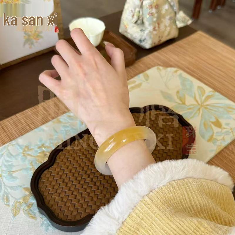 

Ледяной Желтый Нефритовый Браслет-Браслет Дракона - Сахарный Кварцит Стиль Xiaohongshu 62mm