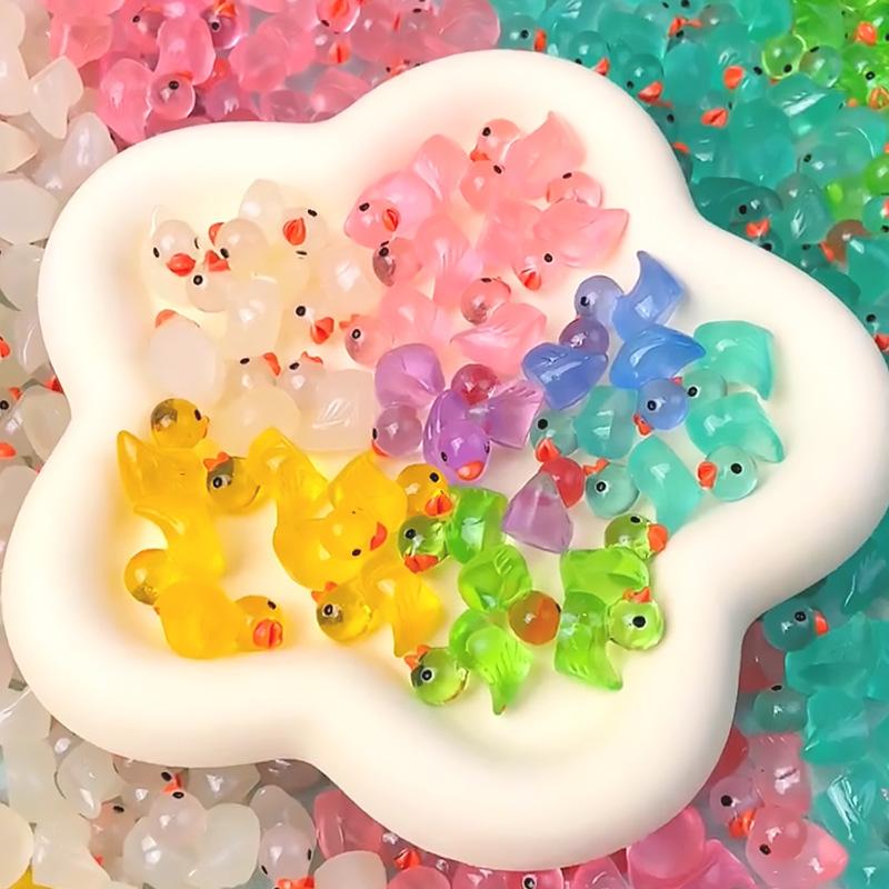 Luminous Duckling Cute Animal Ornament Diy Car Ornament Bedroom Decoration Accessories Micro Landscape Ornament 100Pcs